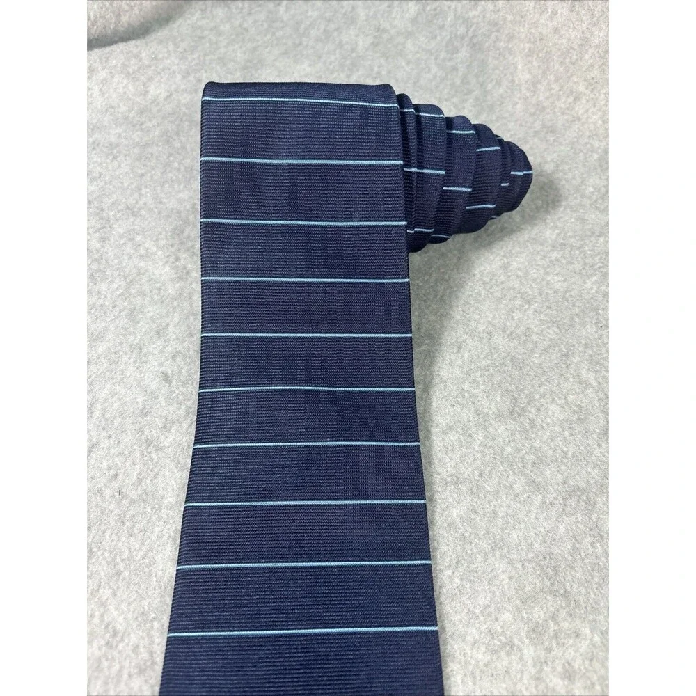 Brooks Brothers Makers Tie Blue With Horizontal Stripes Repp Silk L:57”‎ W:3.5”